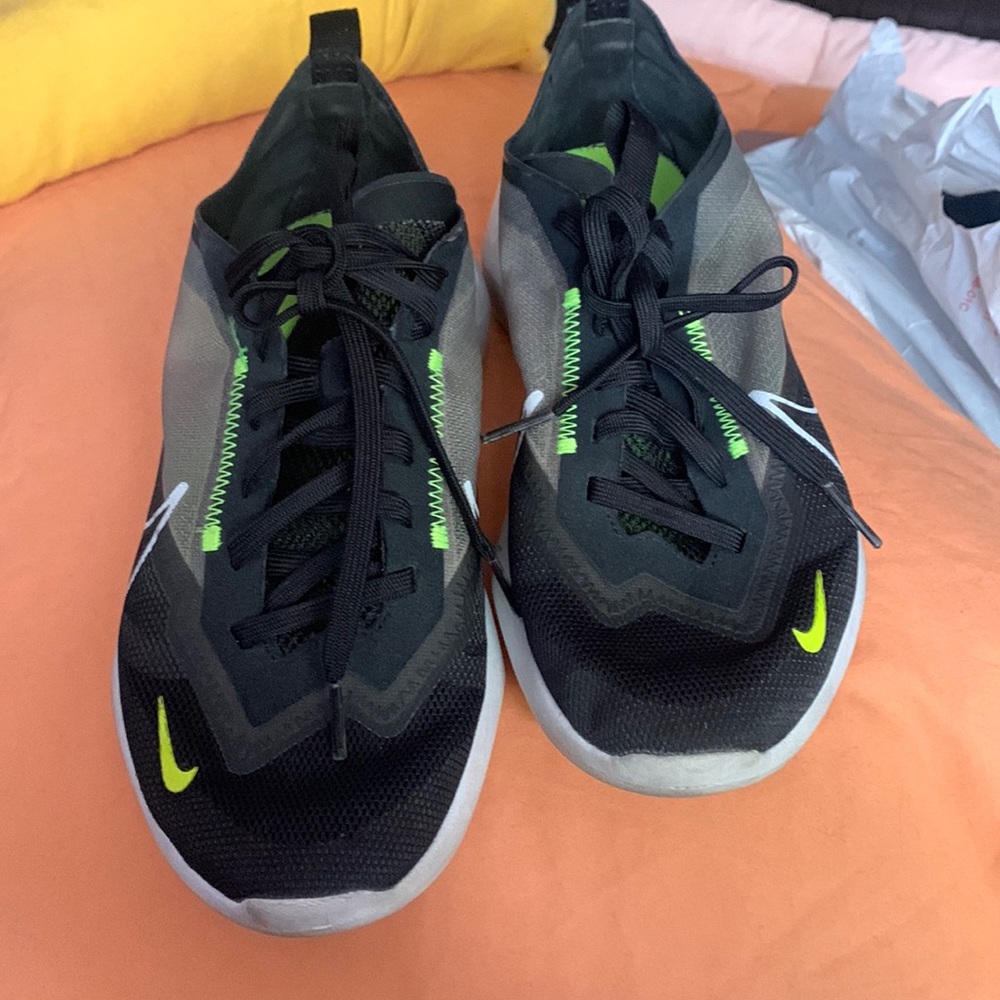 Nike shoes